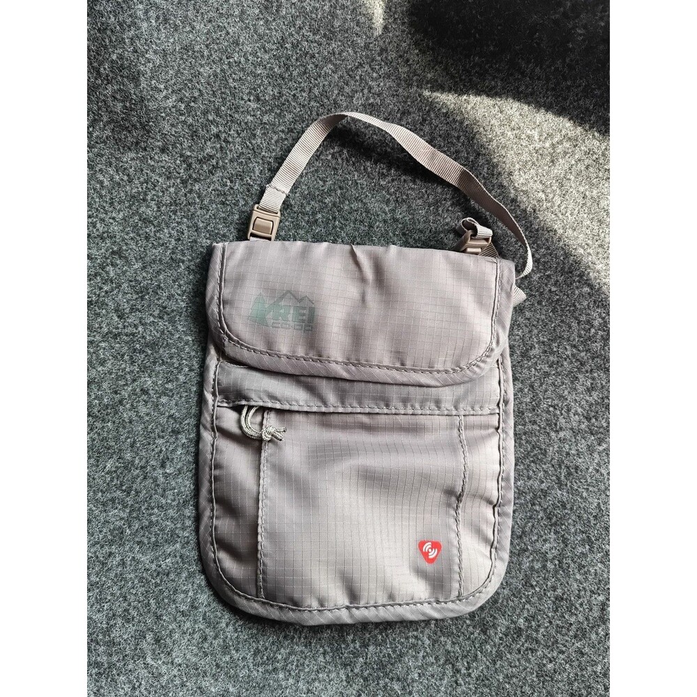 REI Co-op RFID-Blocking Travel Neck Wallet Stash Pouch Gray